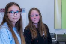 Introduction to technology in the DDS (including virtual reality, software, 3D printing and etching)