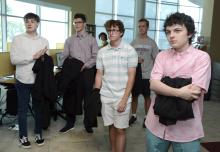 Freshmen receive instructions for Convocation